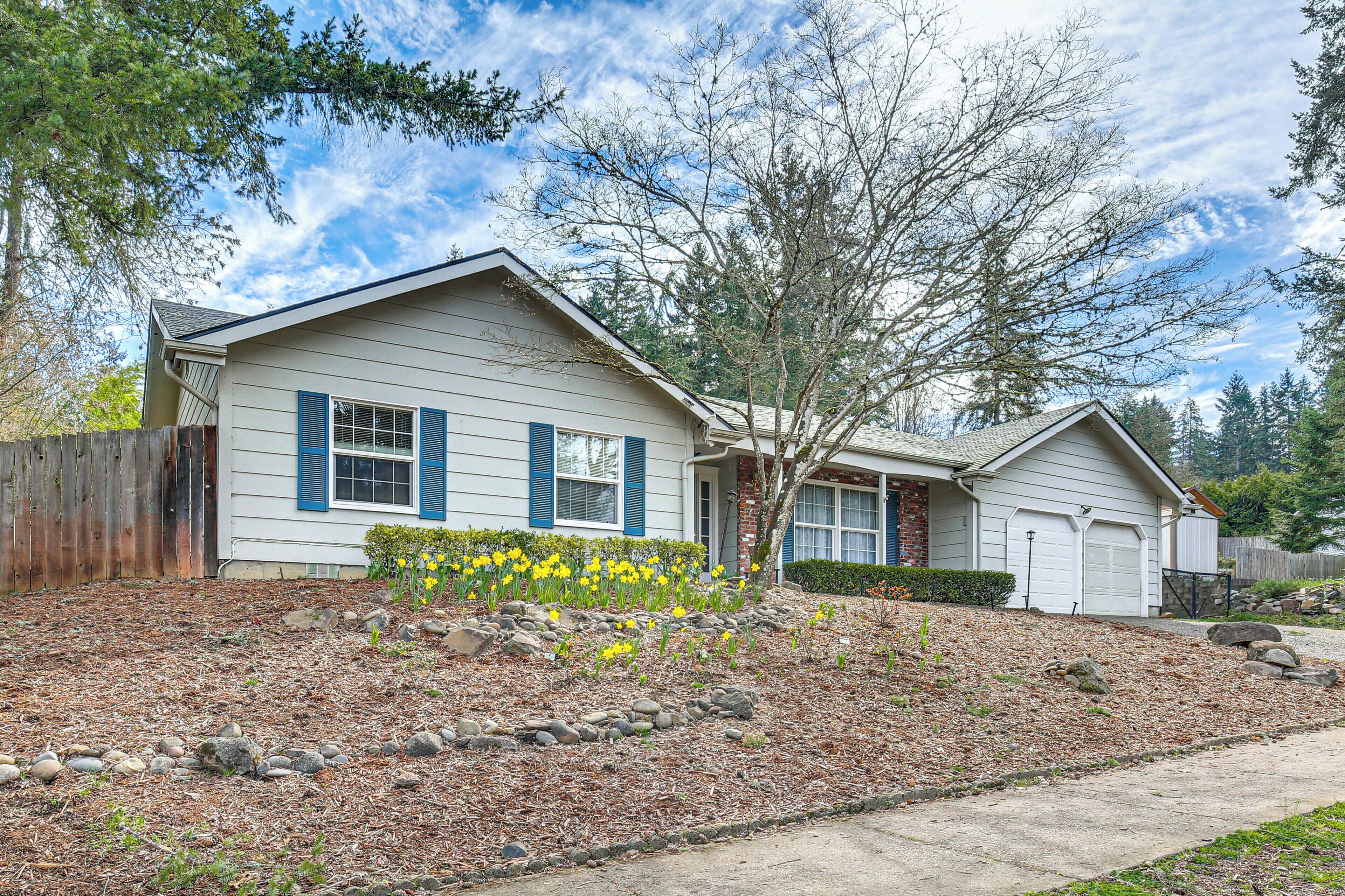 House (3 Bedrooms) | Front of property
