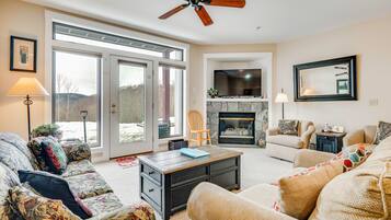 Apartment (3 Bedrooms) | Front of property