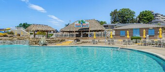 Lake of the Ozarks Resort Home w/ Golf Course View