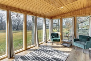 Rumah (2 Bedrooms) | Interior
