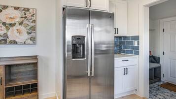 ํ์ฐ์ค (2 Bedrooms) | ๋ด๋ถ