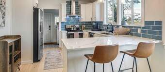 Walk to Shipyard: Bremerton Home w/ Patio!