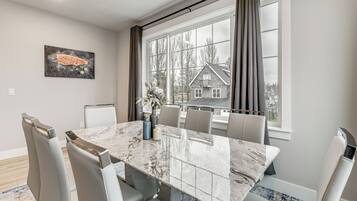 Apartment (4 Bedrooms) | Interior