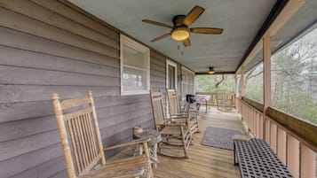 House (1 Bedroom) | Depan hartanah