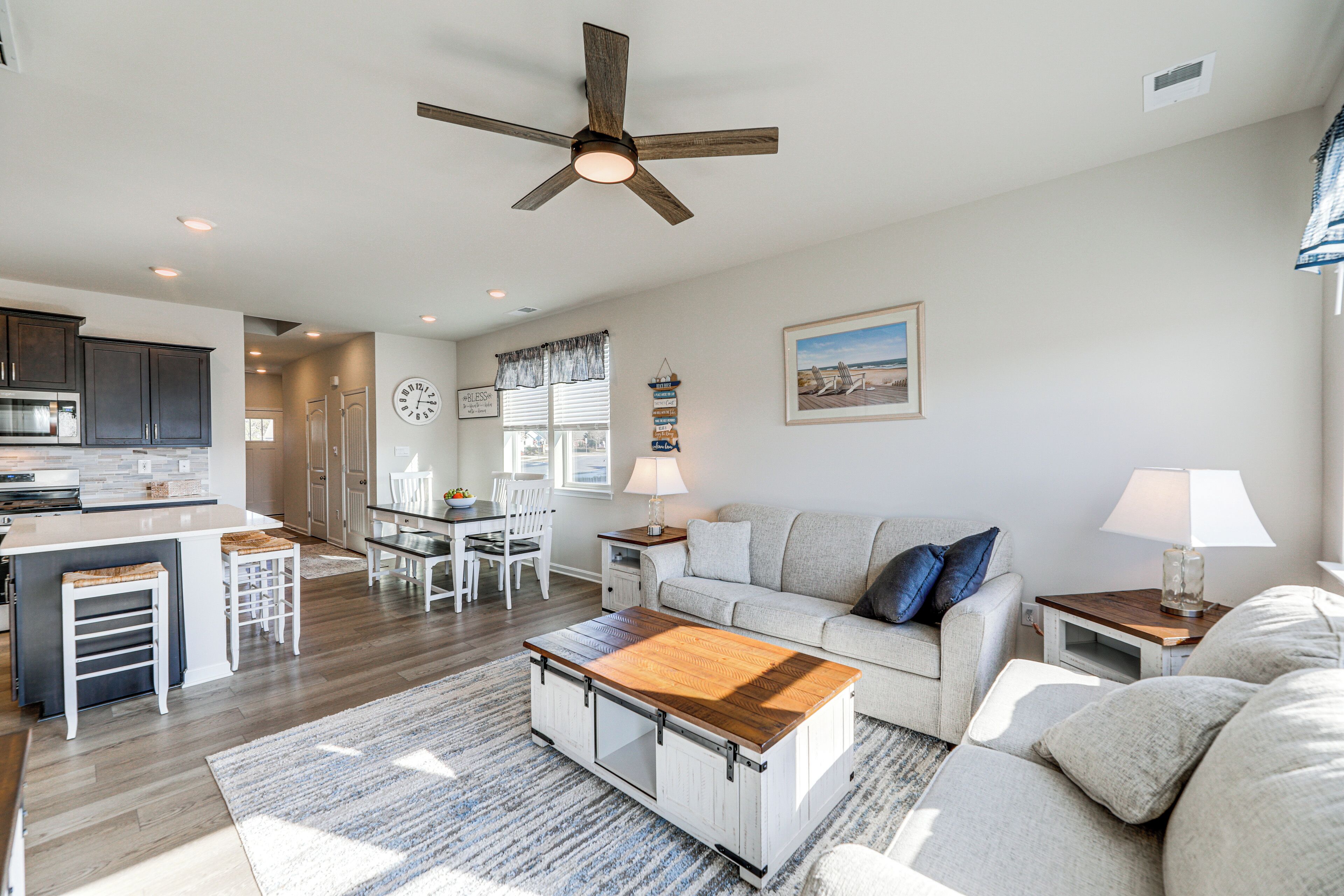 Apartment (3 Bedrooms) | Front of property