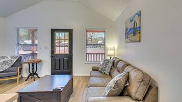 House (1 Bedroom) | Interior