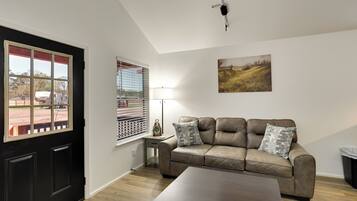 Rumah (1 Bedroom) | Interior