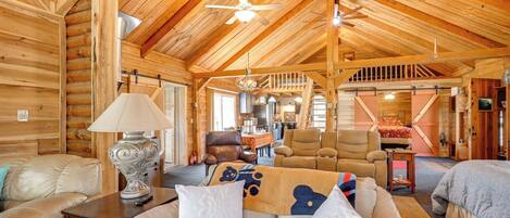 House (1 Bedroom) | Interior