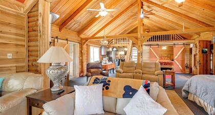 Private Hot Tub! Country Retreat in West Virginia