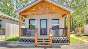 House (1 Bedroom) | Interior