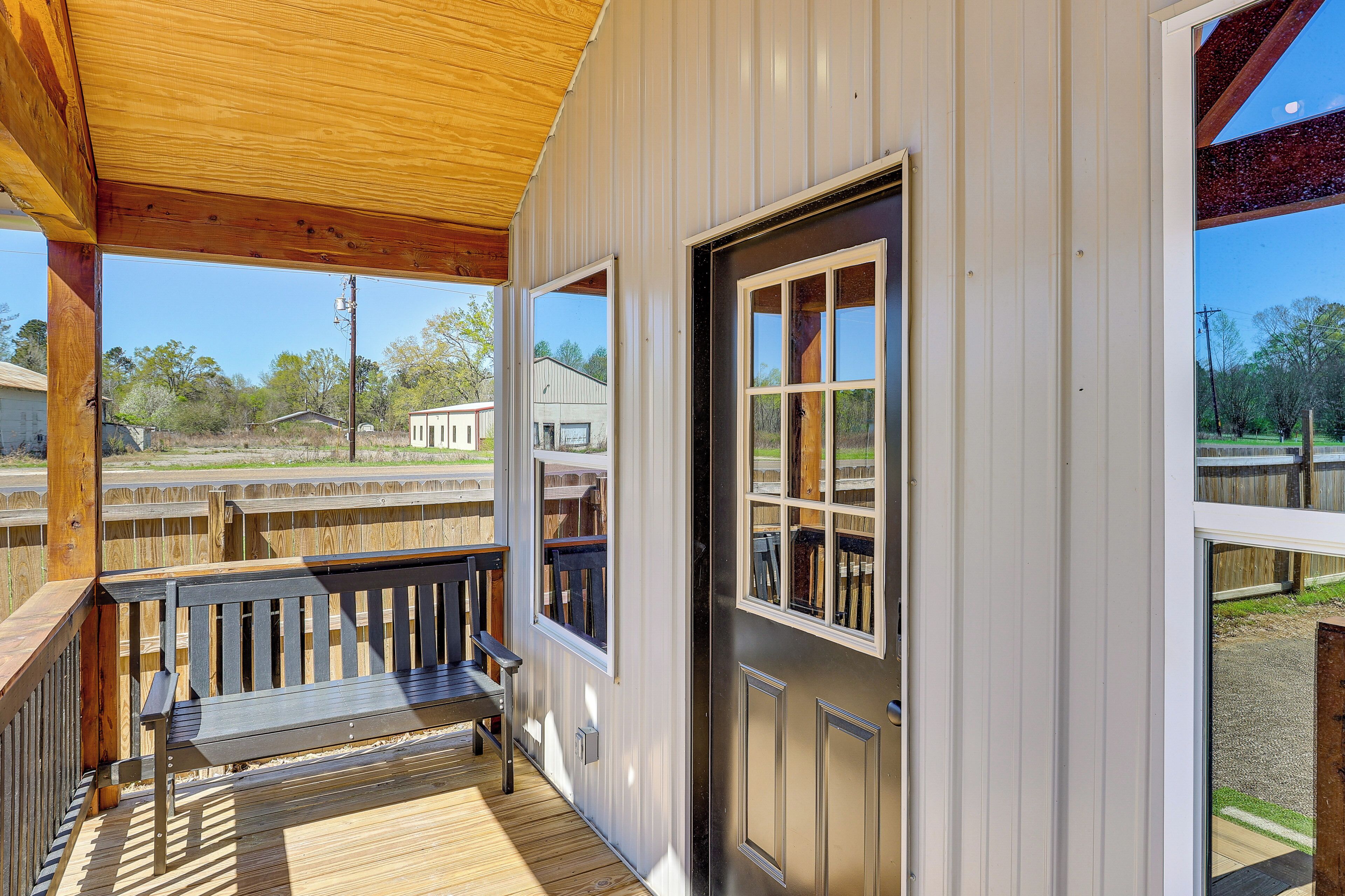 House (1 Bedroom) | Interior