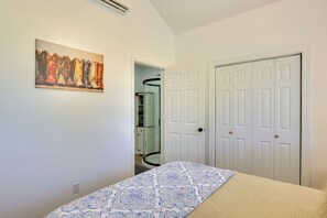 House (1 Bedroom) | Interior