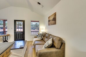 House (1 Bedroom) | Interior