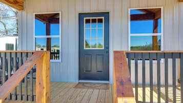 House (1 Bedroom) | Interior