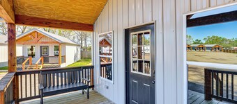 Modern Sabine River Cabin, 3 Mi to Boat Launch!
