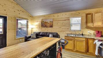 House (1 Bedroom) | Interior