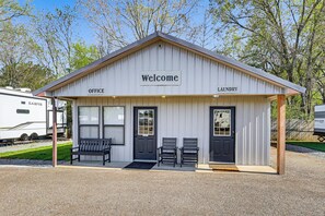 House (1 Bedroom) | Interior - Modern Sabine River Cabin, 3 Mi to Boat Launch! (Joaquin)