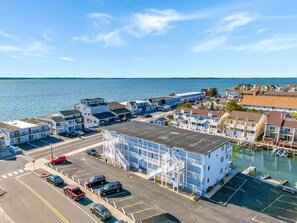 Exterior - Waterfront 1 bed 1 bath ground level condo on 28th St Canal. - Bayshore #6 (Ocean City)