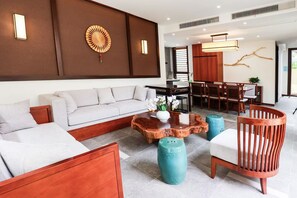 Leilighet – senior, 4 soverom | Oppholdsområde