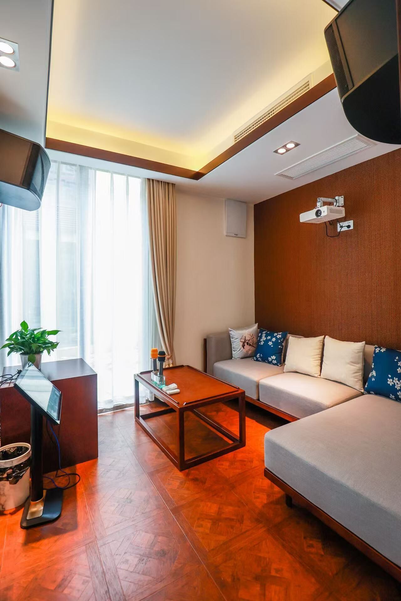 Leilighet – senior, 4 soverom | Oppholdsområde