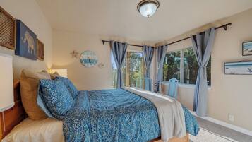 4 bedrooms, free WiFi, bed sheets