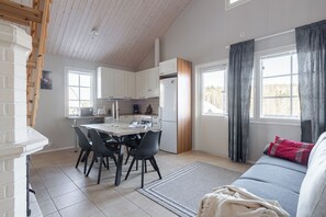 Comfort Cabin, 3 Bedrooms, Courtyard View | Living area - Villa Magnolia 1 - Cozy Villa with Sauna (Jämsä)
