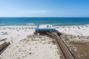 On the beach - Boardwalk 587- 3BR | Gulf Shores Beach Condo (Gulf Shores)