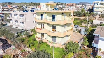 Landuitzicht vanuit accommodatie