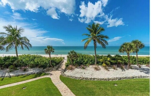 Beachfront Vanderbilt Beach 2BR. Fully Renovated 2026. Amazing Gulf Views