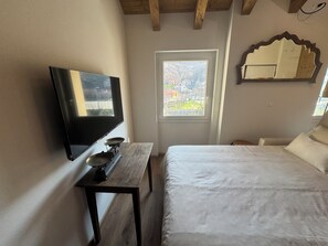 Appartement Deluxe, 1 chambre, vue sur le fleuve | Aire de séjour