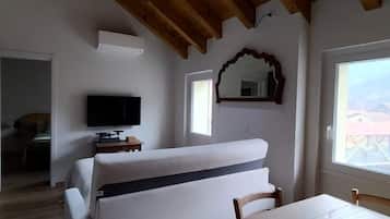 Deluxe-Apartment, 1 Schlafzimmer, Flussblick | Innenbereich