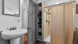 Apartamento, 1 habitación | Baño