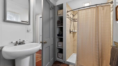 Liberty Suite 1 Bedroom Apts