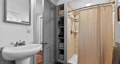 Liberty Suite 1 Bedroom Apts