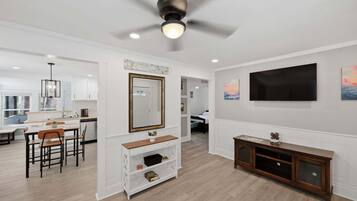 House, 2 Bedrooms | Interior