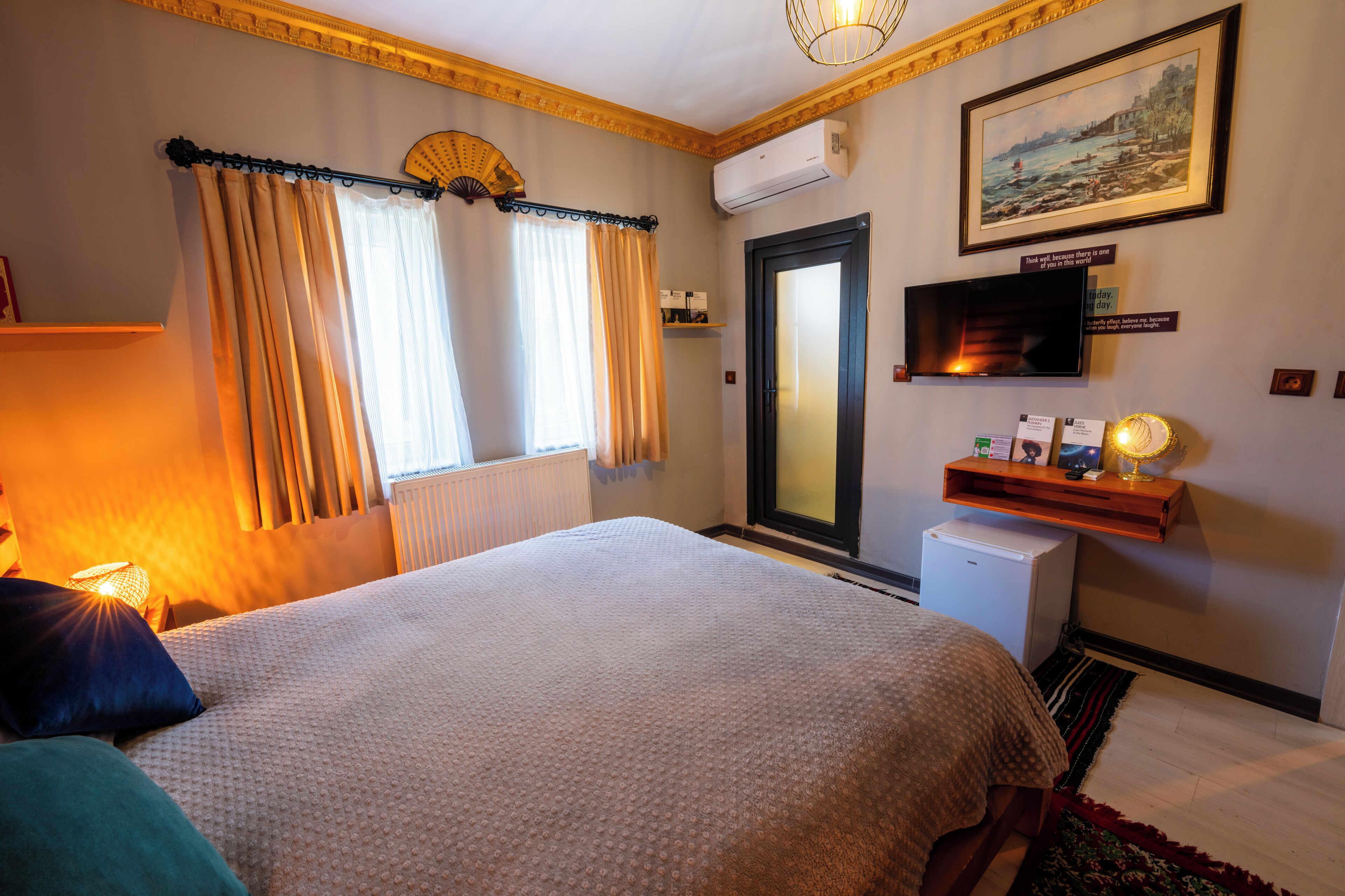 Standard Double Room, Patio, City View