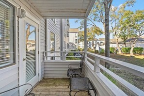 Terrace/patio - Arcadian Dunes Building 11 #141- Shore Drive -Pool (Myrtle Beach)