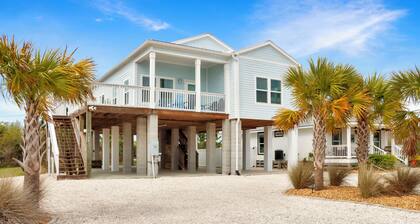 ☀️ Rhapsody in Blues - Steps to the Beach - Pet Friendly 🌴
