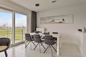 Dining - VILLA AELLO 0205 + P702 (Nieuwpoort)