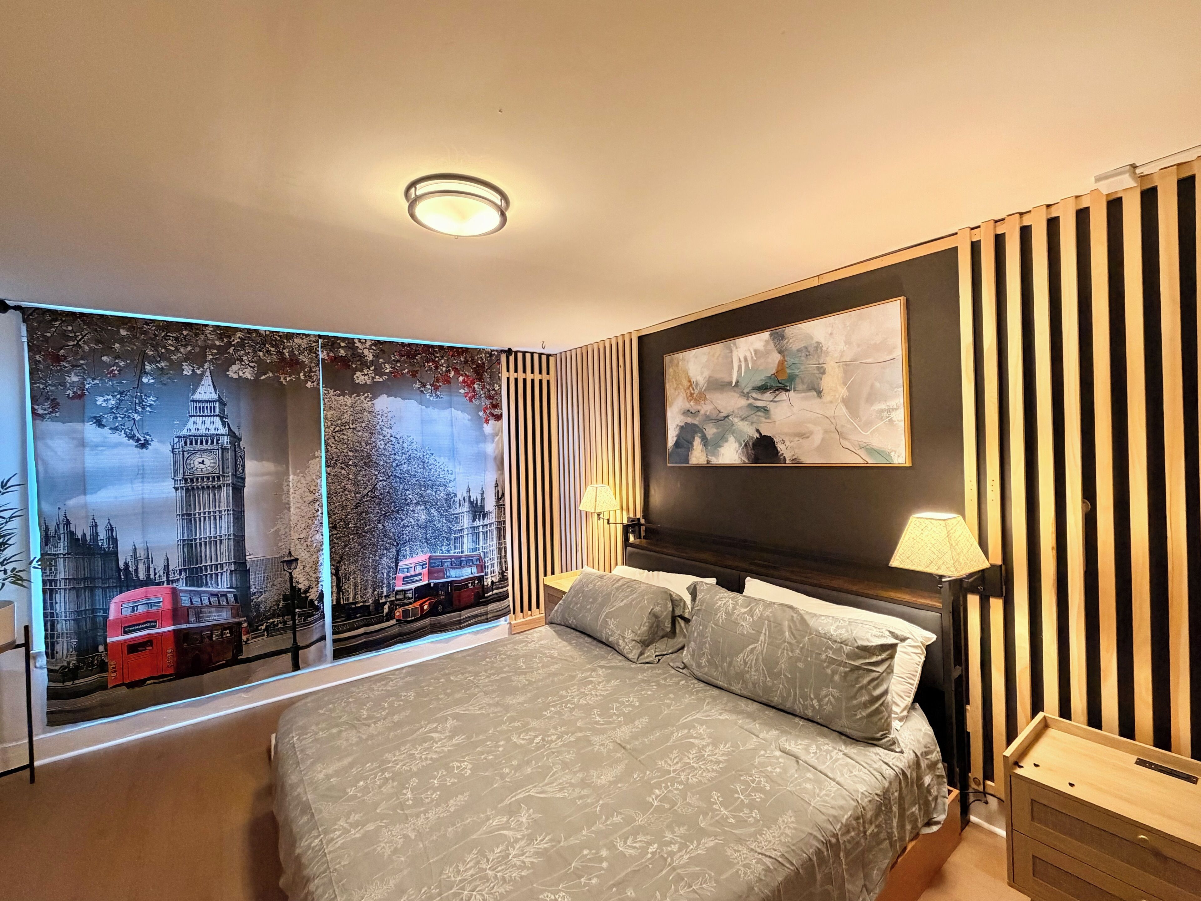 WiFi, bed sheets