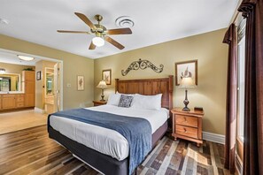 Iron/ironing board, free WiFi, bed sheets - 🏔 Baskins Creek 511 | Smoky Mountain Views | Great Location 🏔 (Gatlinburg)