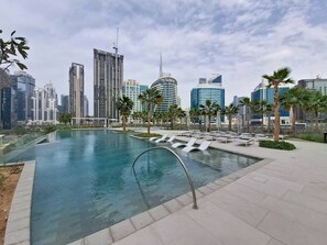 Pool - Chic 1 Bed l Skyline Canal View l Business Bay (Business Bay)