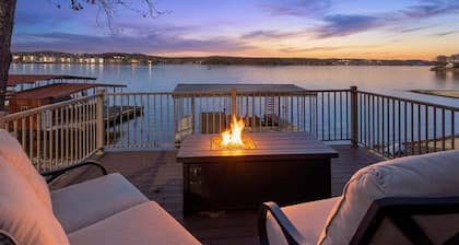 Outdoor Dream Lakefront Home w/ Private Dock, 2 Slips & Kayak