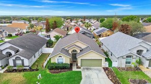 Exterior - Modern 4BR Home w/Pool | 15 min Disney & Universal (Davenport)