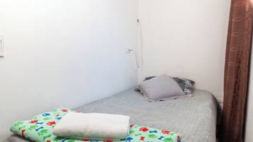 ๋ฒ ์ด์ง๋ฃธ, ์ฑ๊ธ์นจ๋ 1๊ฐ