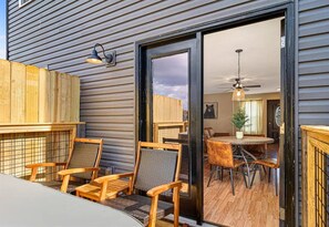 Outdoor dining - Cute Condo | Hot Tub | Minutes to Pigeon Forge! (Sevierville)