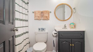 Unclassified image, 5 of 47, button - Cute Condo | Hot Tub | Minutes to Pigeon Forge! (Sevierville)
