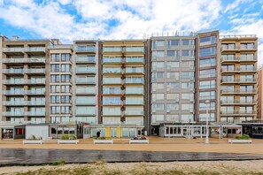 Exterior - 3 bedroom accommodation in Nieuwpoort (Nieuwpoort)