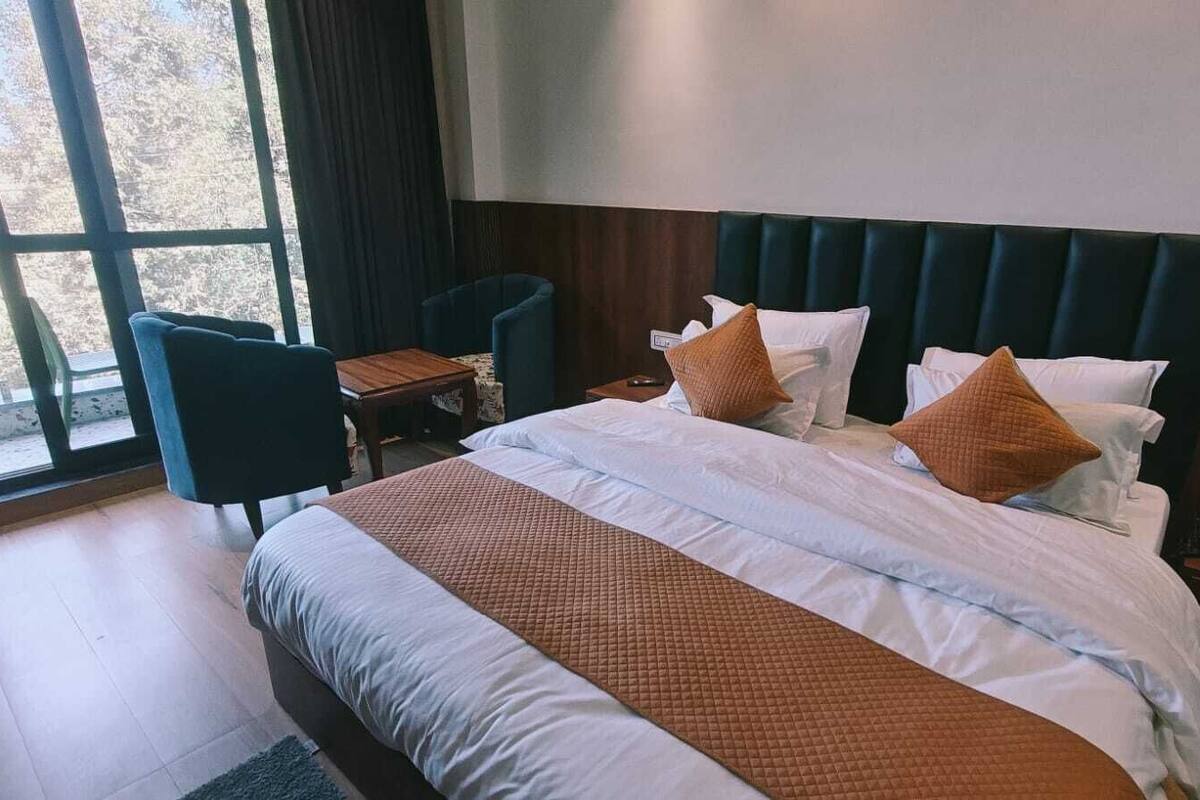 Kahden hengen huone, parveke