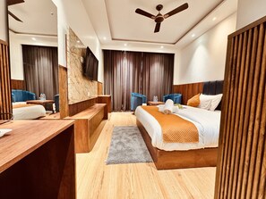Double Room, Balcony